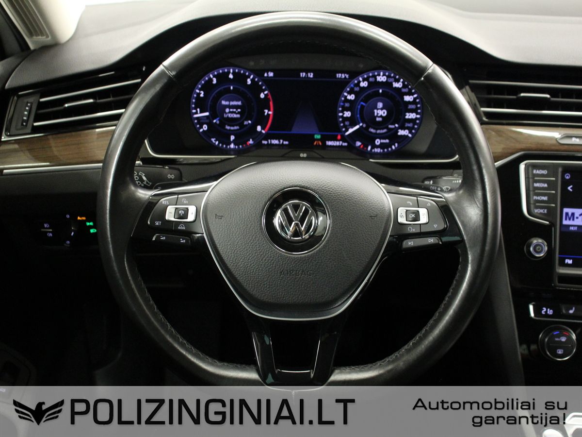 Volkswagen Passat | 4