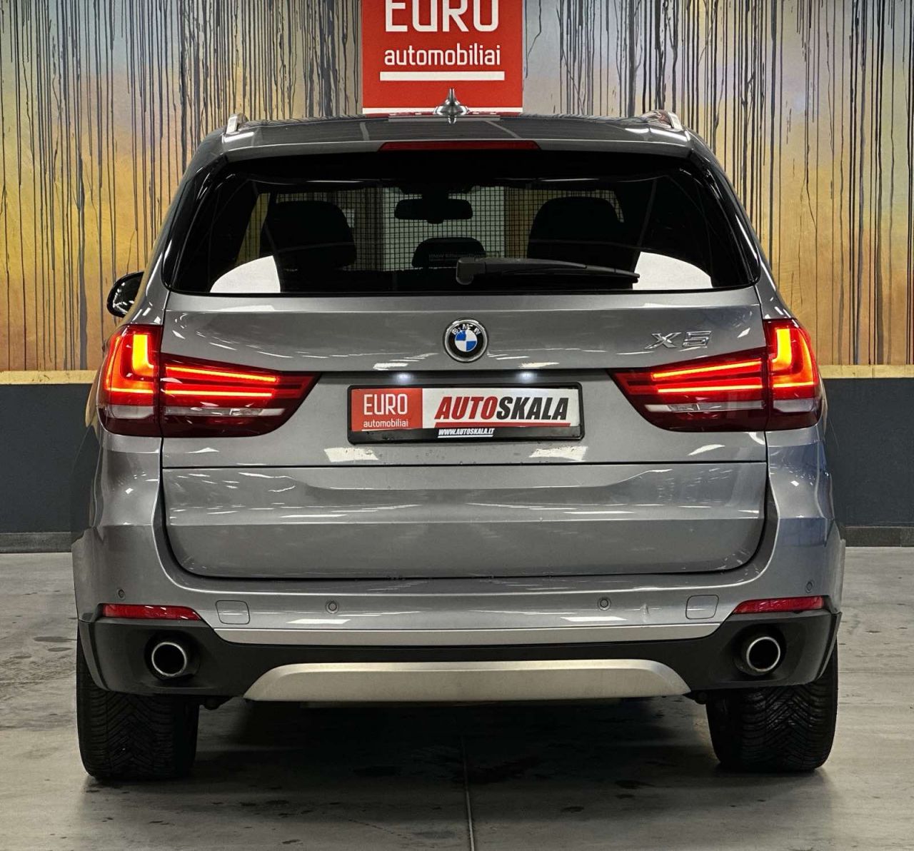 BMW X5 | 9