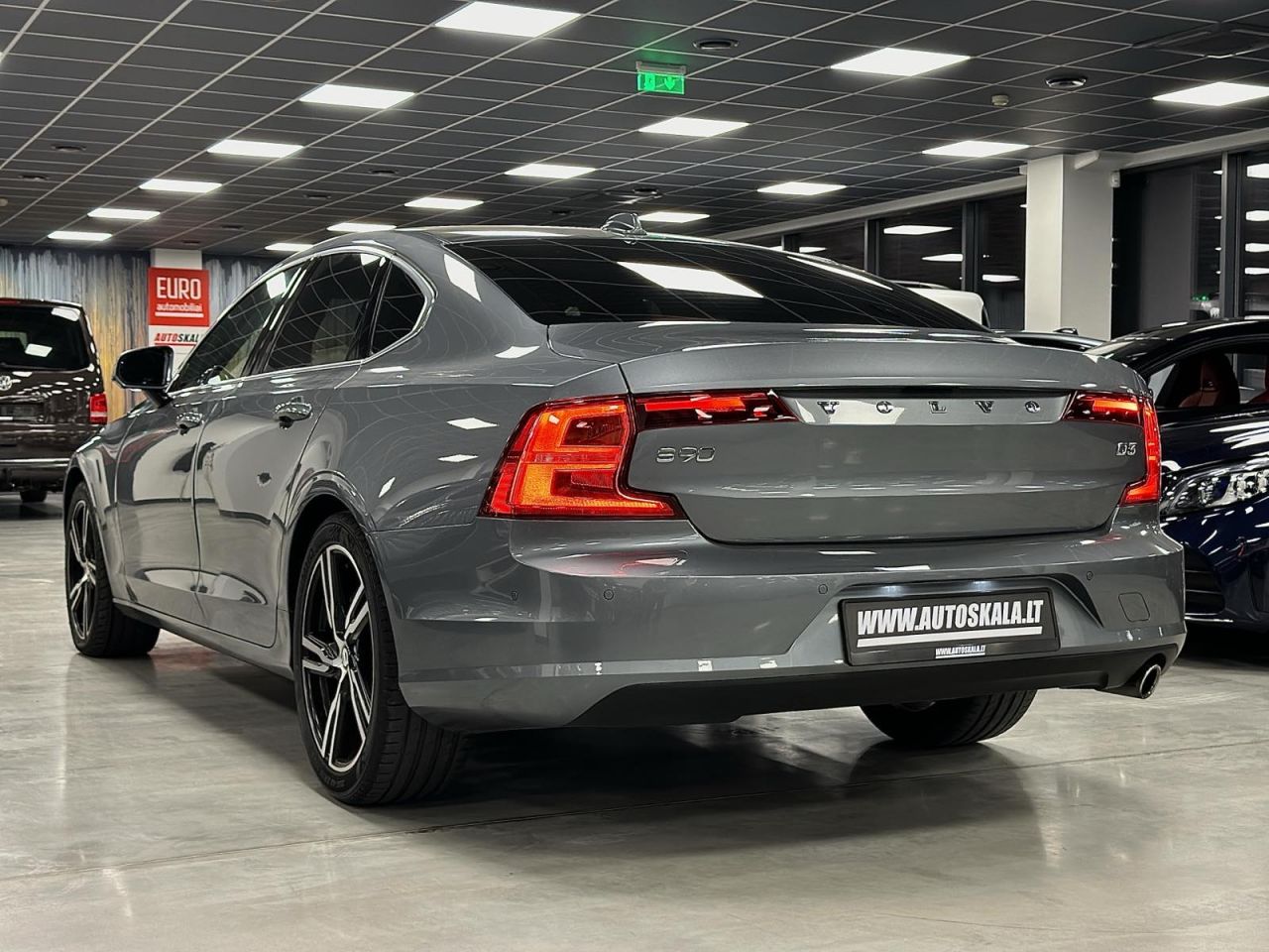 Volvo S90 | 16