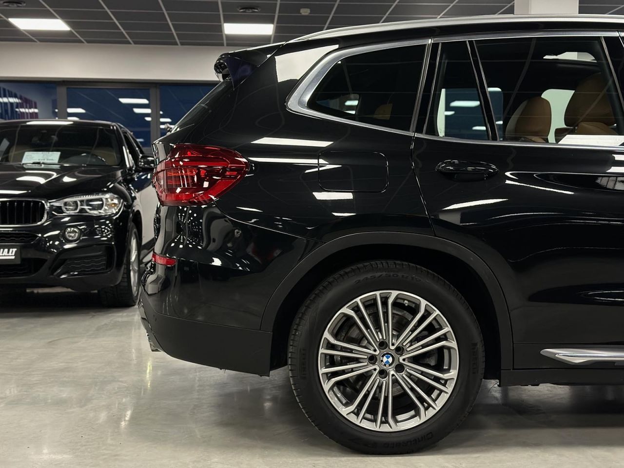 BMW X3 | 9