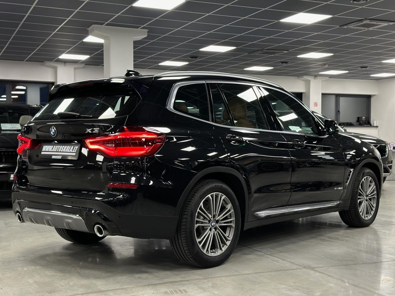 BMW X3 | 10