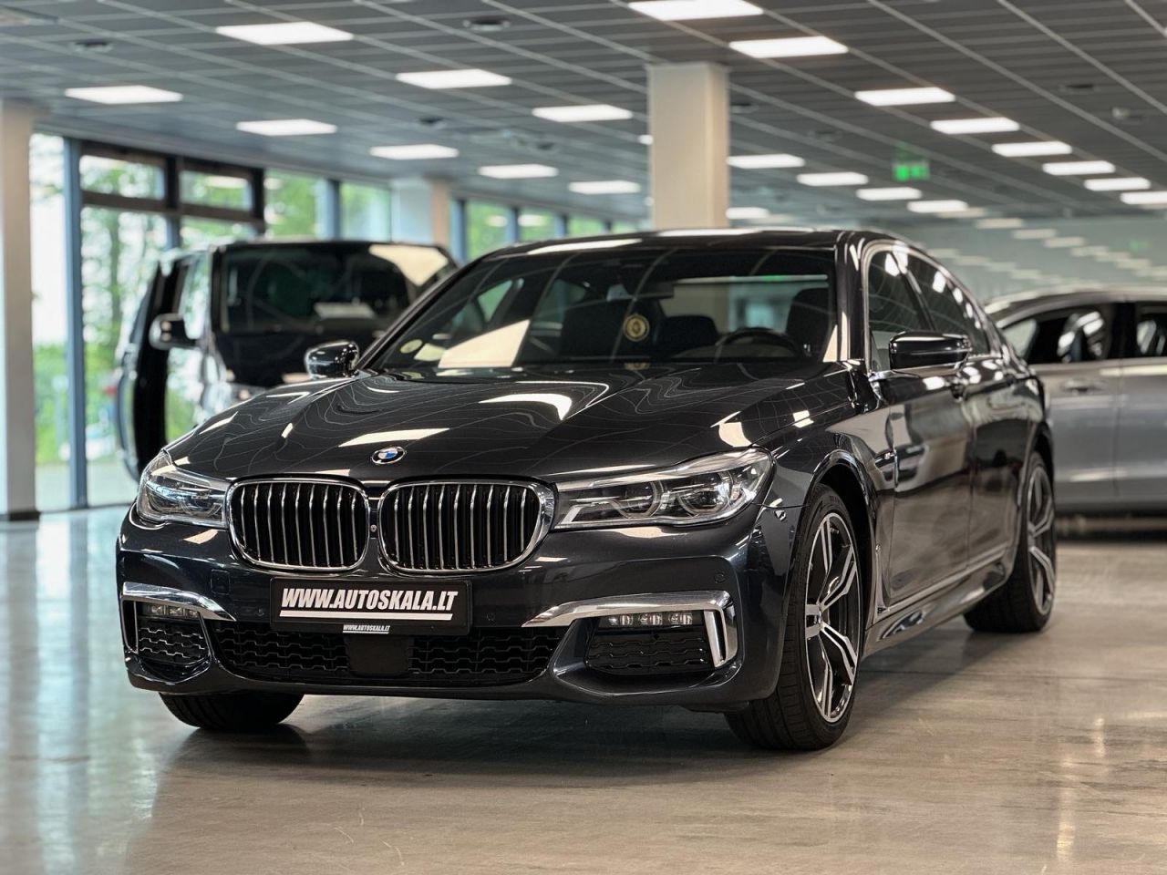 BMW 730 | 1