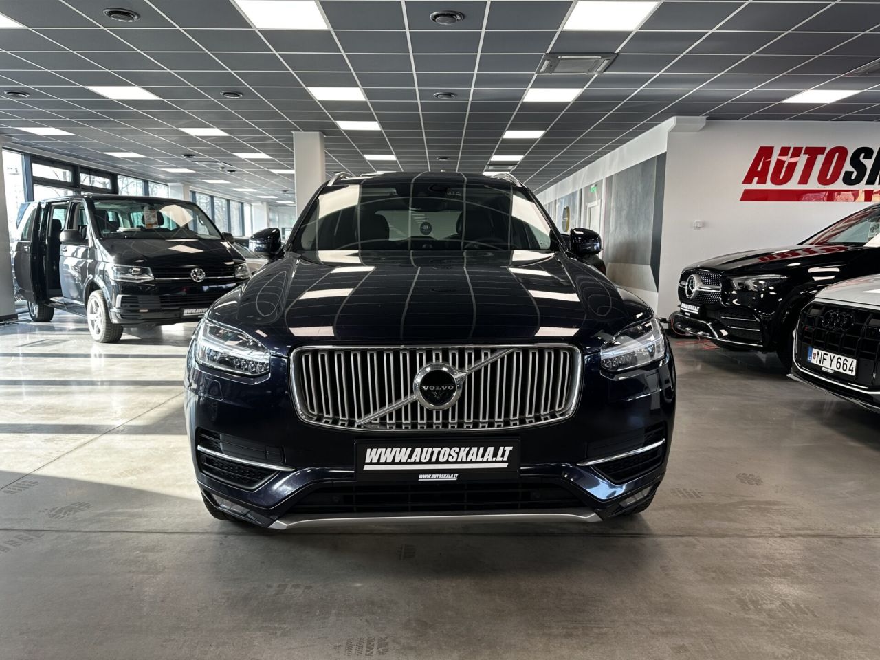 Volvo XC90 | 37