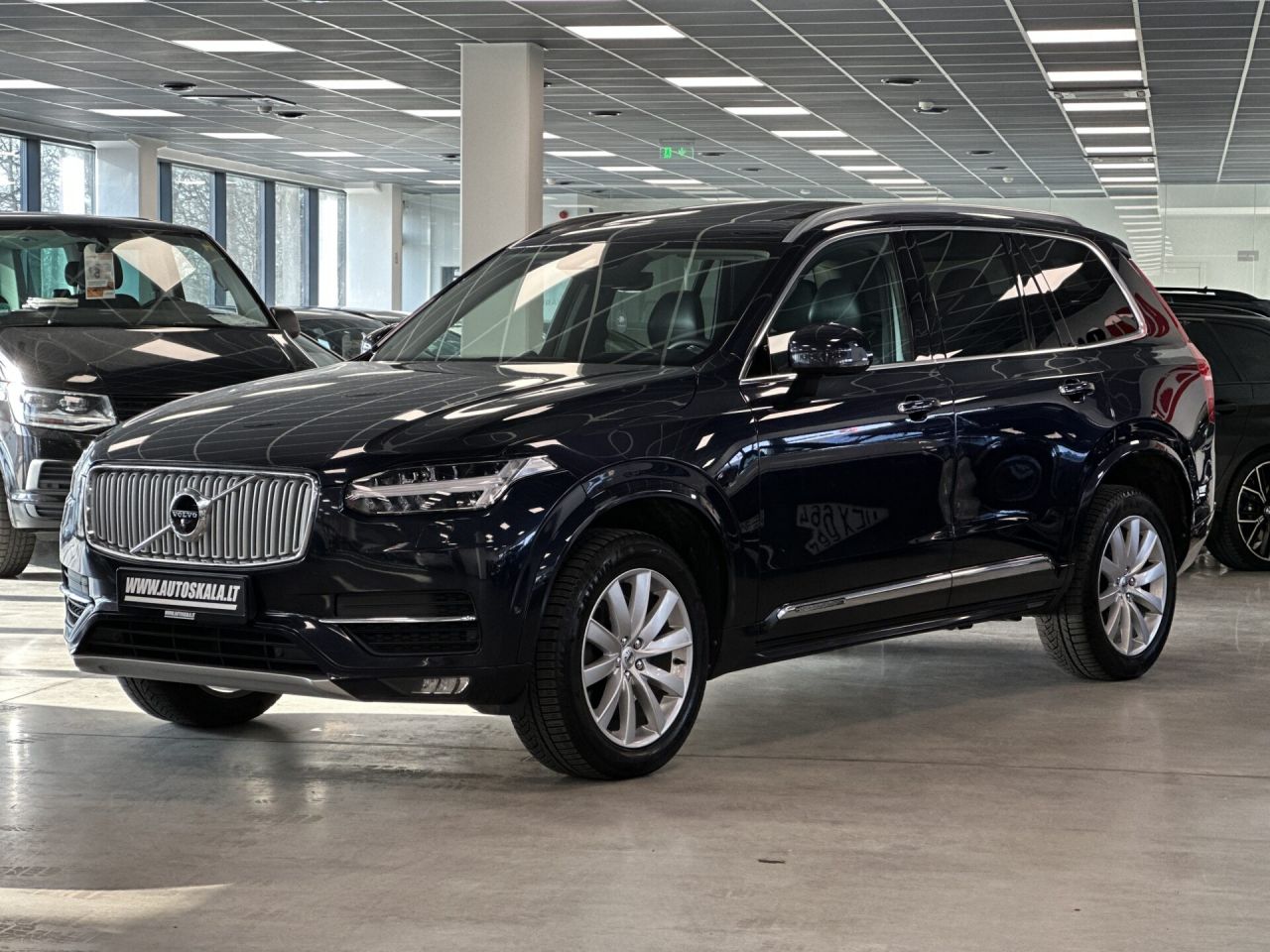 Volvo XC90 | 36