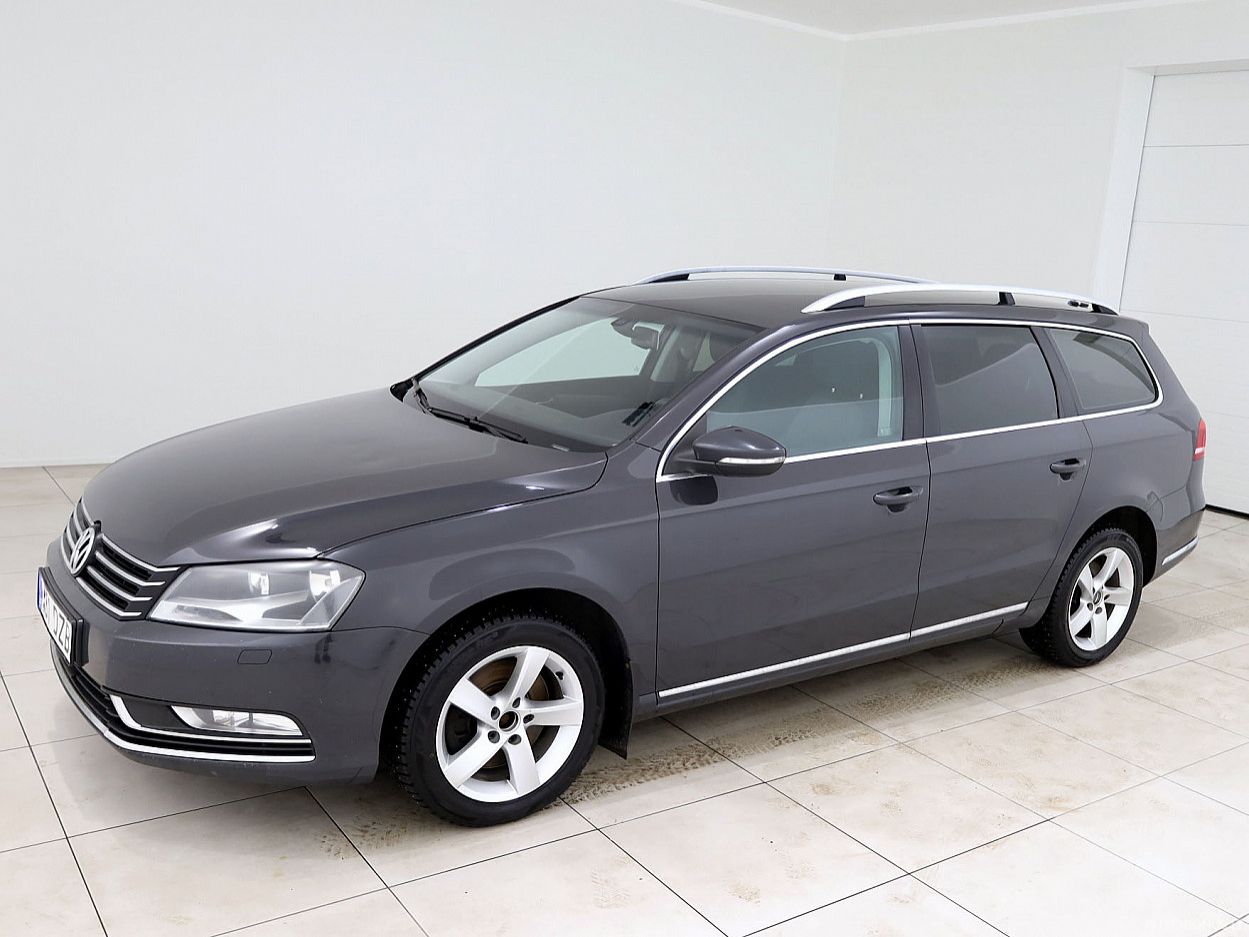 Volkswagen Passat | 1