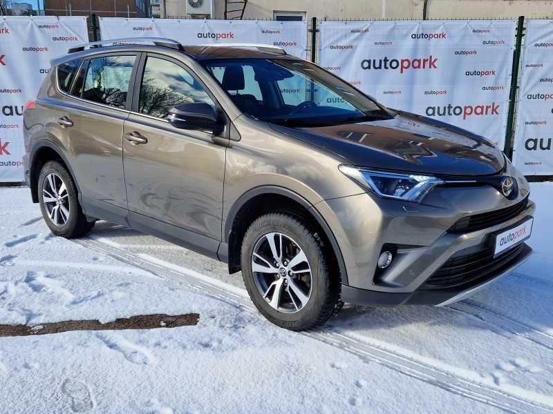 Toyota RAV4 | 1