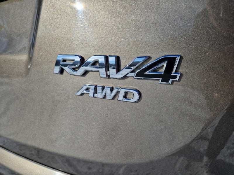 Toyota RAV4 | 20