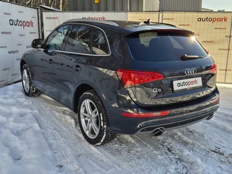 Audi Q5 | 4