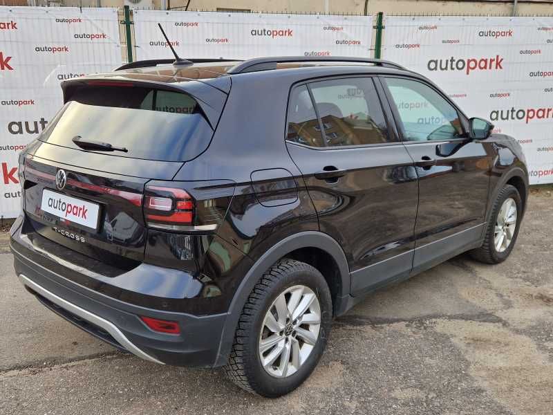 Volkswagen T-Cross | 3