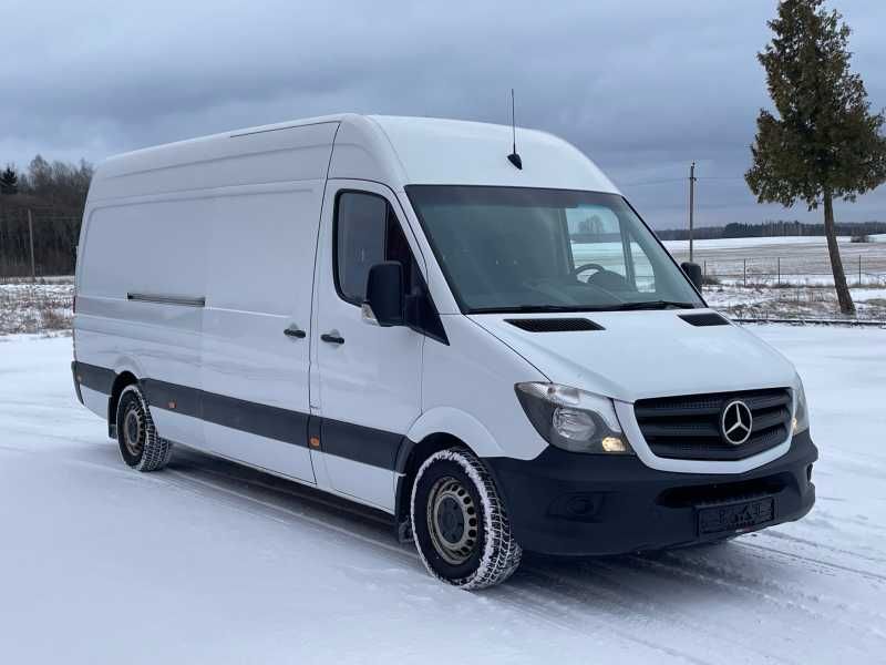 Mercedes-Benz Sprinter | 2