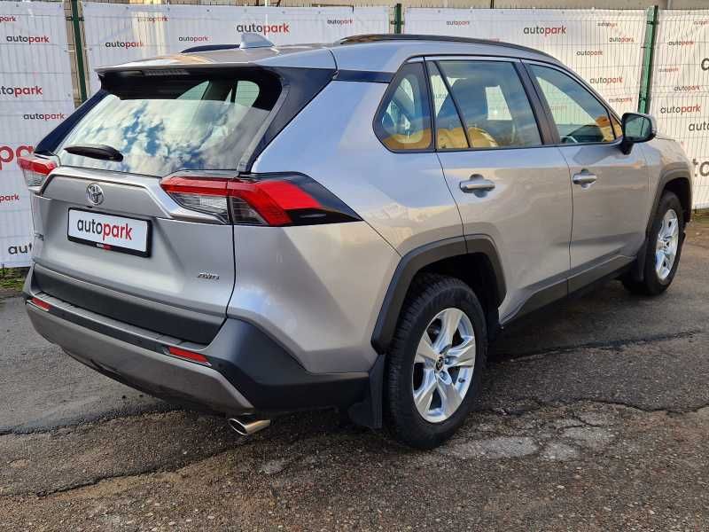 Toyota RAV4 | 2