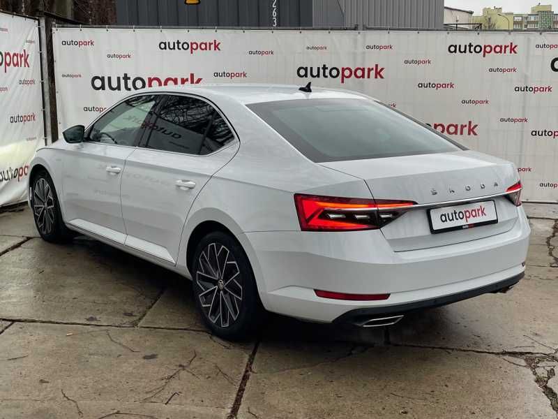 Skoda Superb | 4