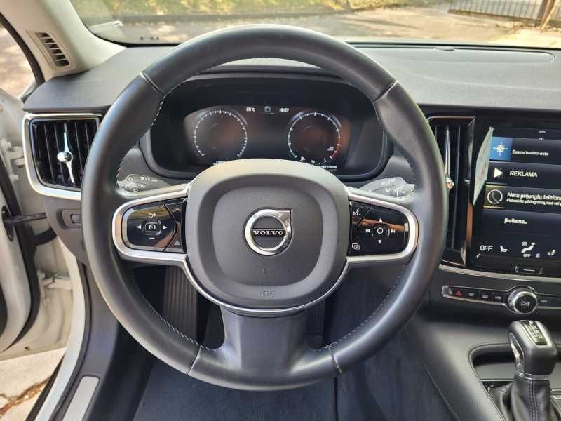 Volvo V90 | 8