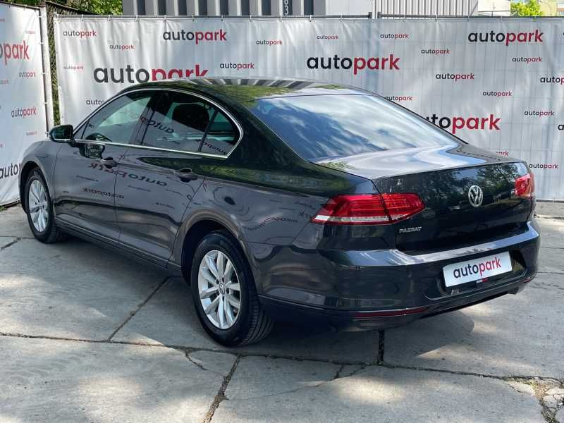 Volkswagen Passat | 4