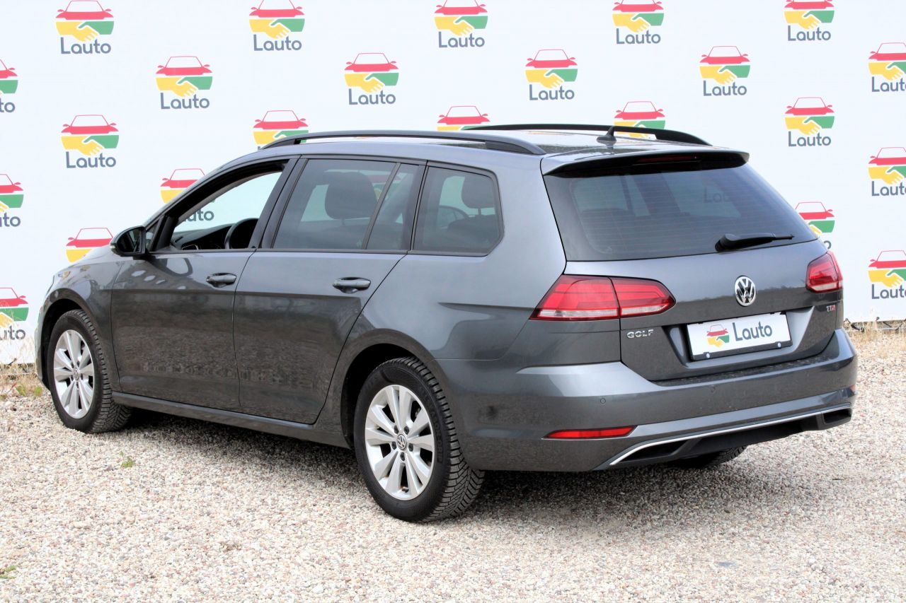 Volkswagen Golf | 2