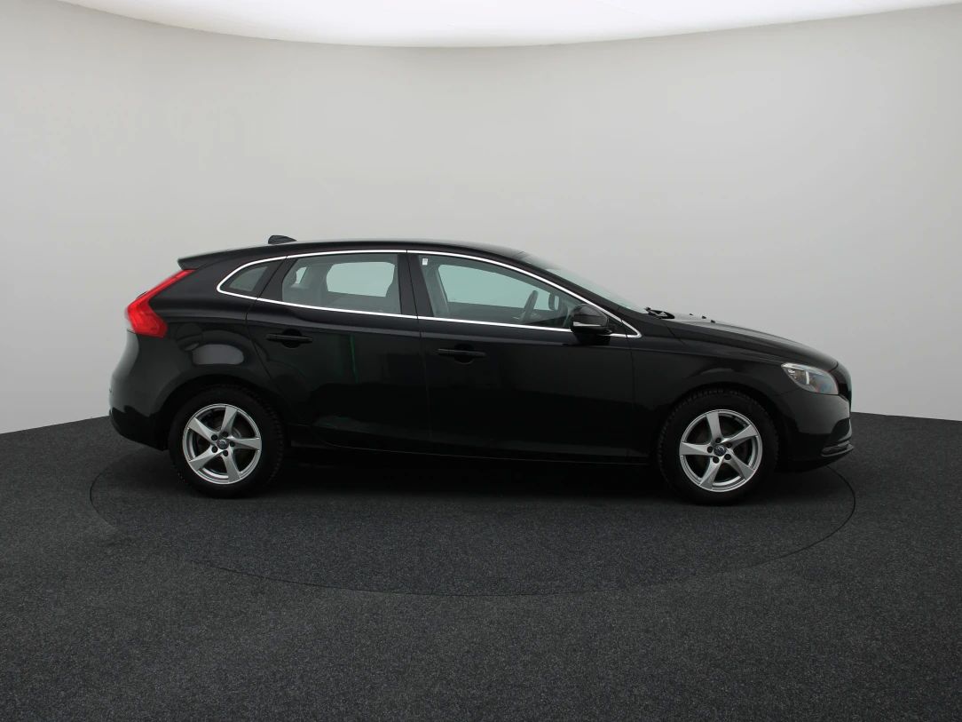 Volvo V40 | 8