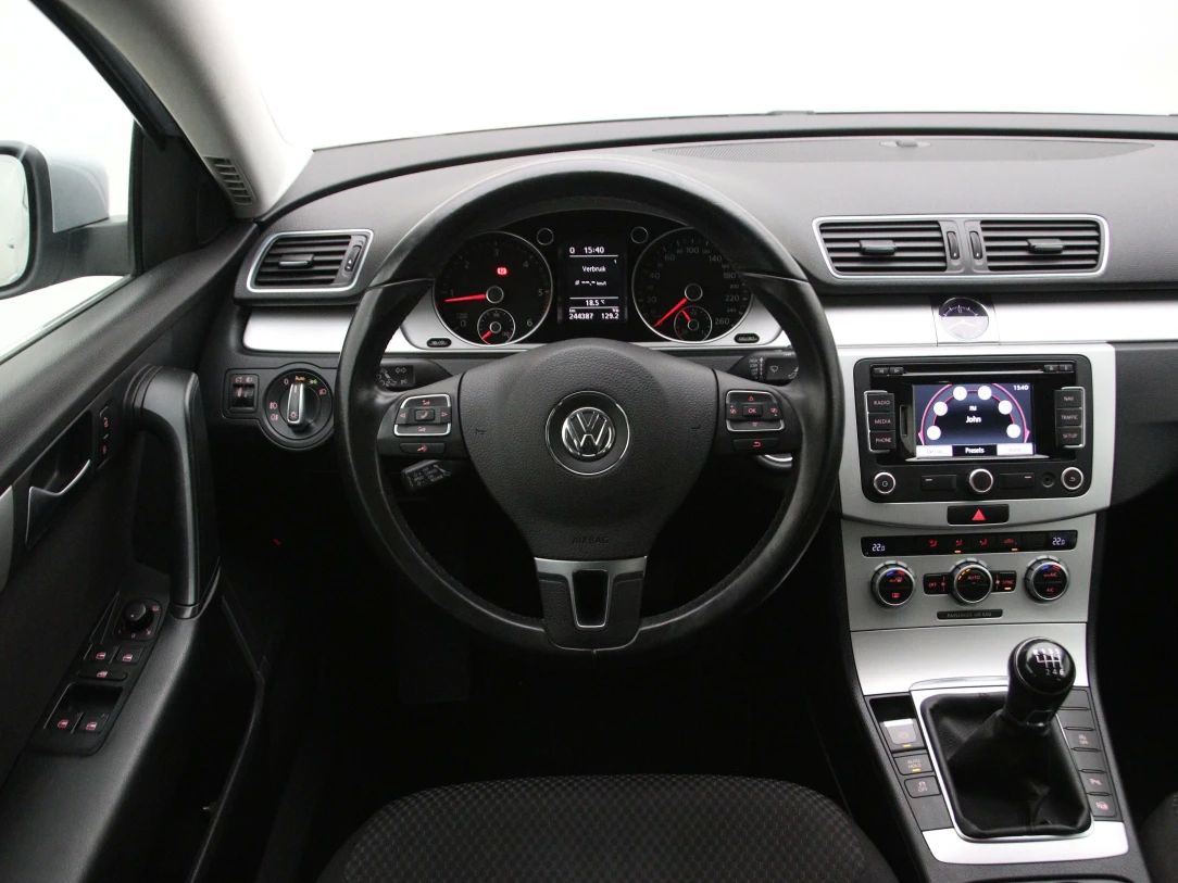 Volkswagen Passat | 15