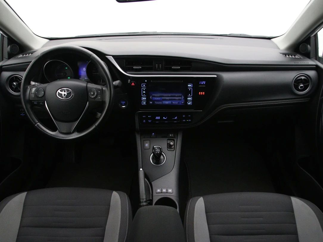 Toyota Auris | 1