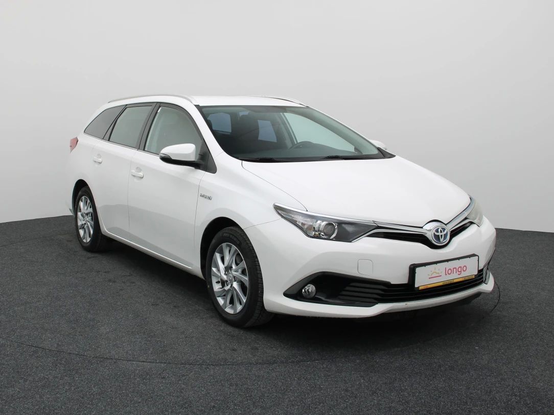 Toyota Auris | 7