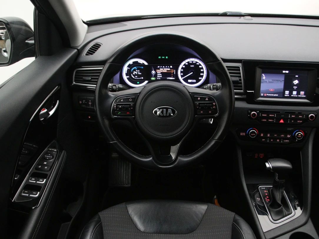 Kia Niro | 15