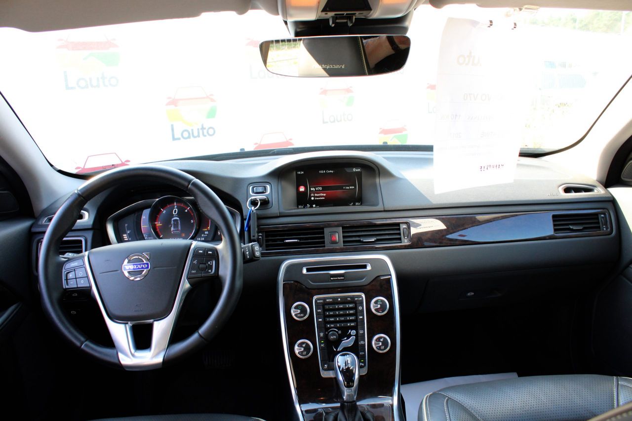 Volvo V70 | 8