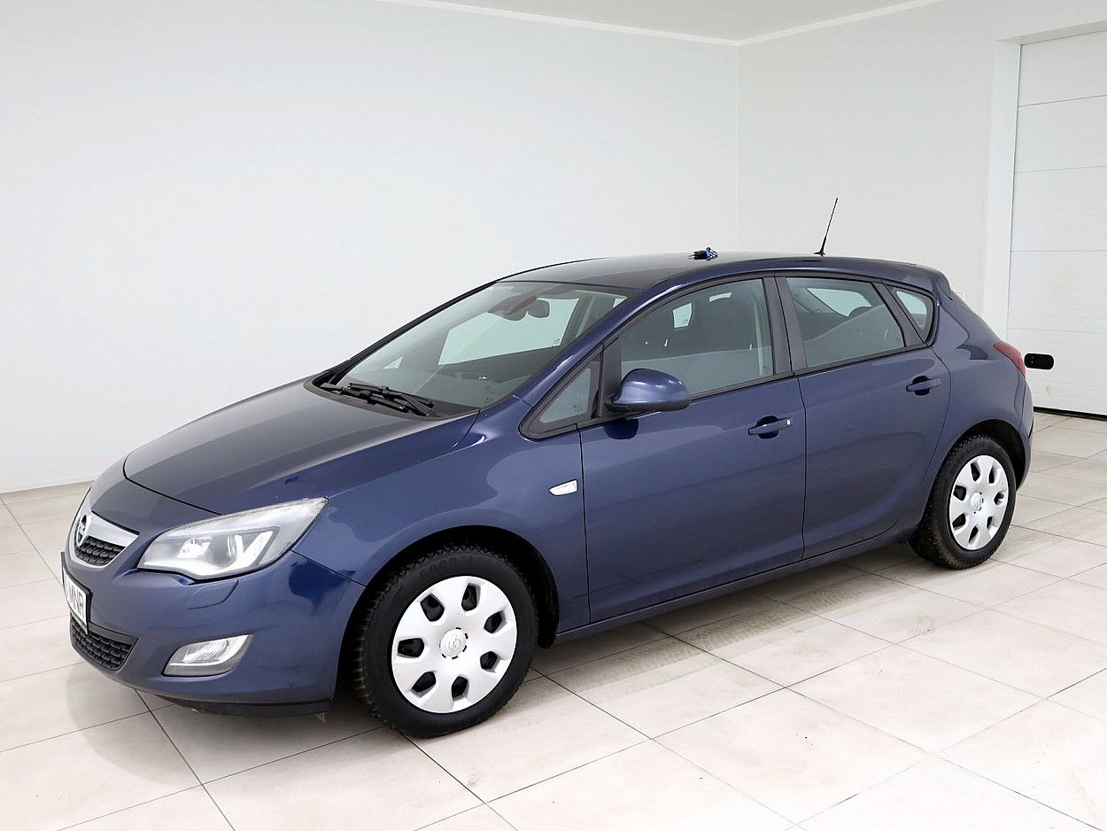 Opel Astra | 1