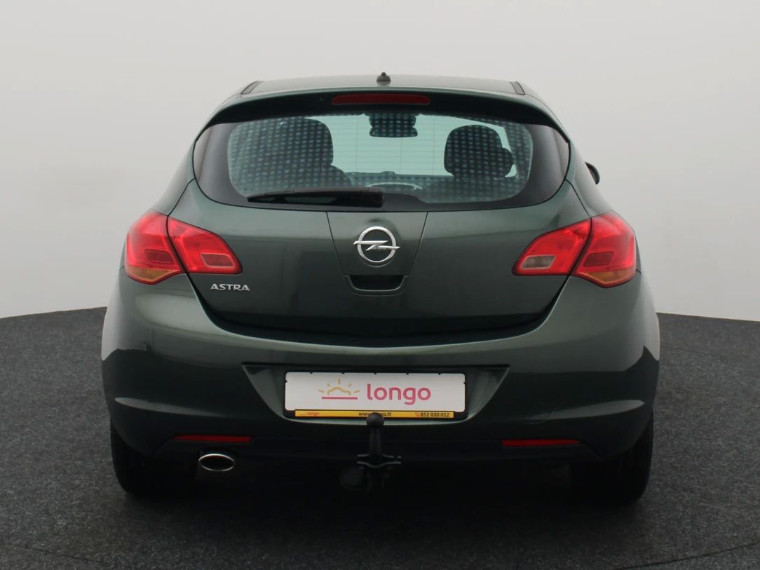 Opel Astra | 4