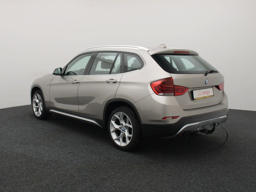 BMW X1 | 6