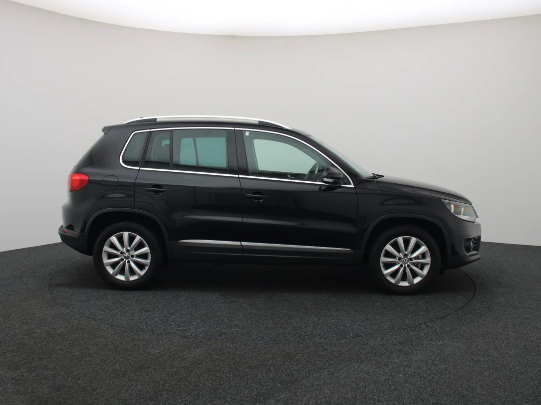 Volkswagen Tiguan | 8