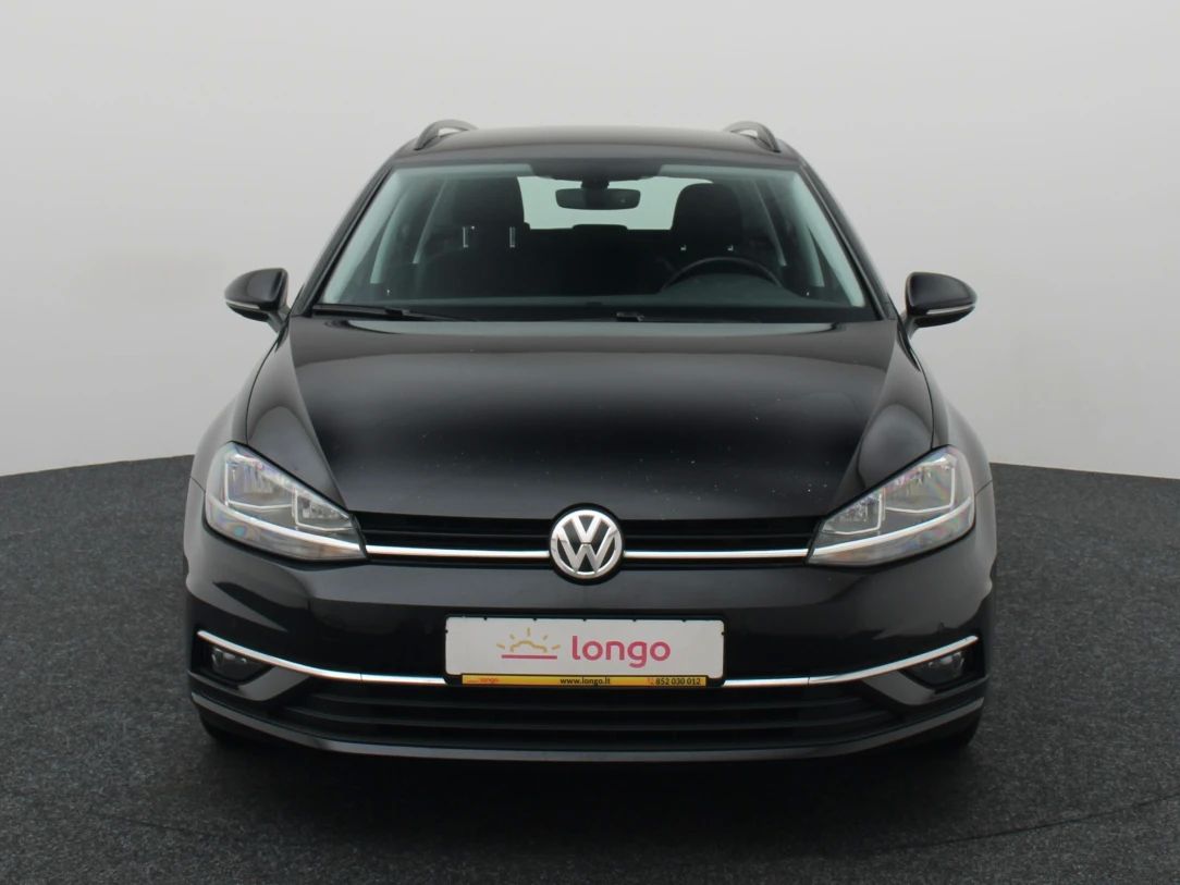 Volkswagen Golf | 2