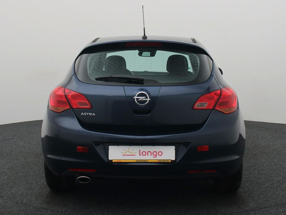 Opel Astra | 4