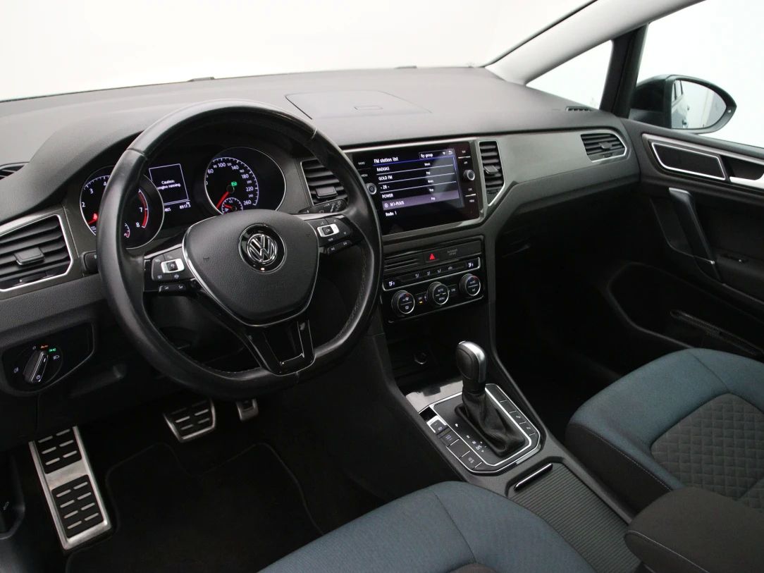 Volkswagen Golf | 15