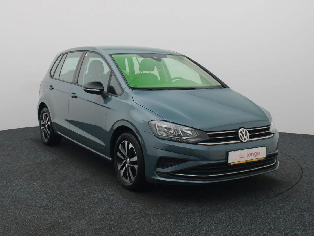 Volkswagen Golf | 9