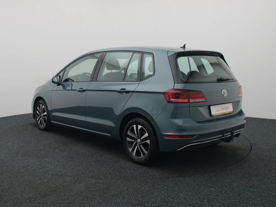 Volkswagen Golf | 6