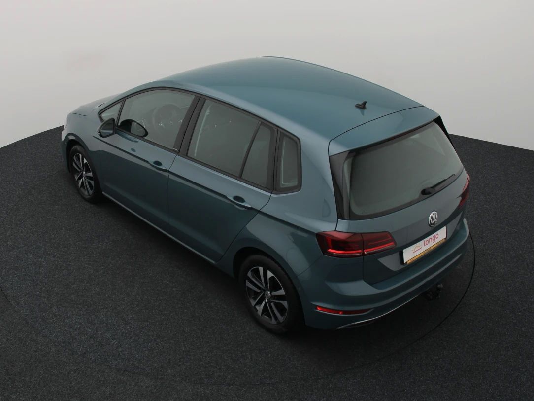 Volkswagen Golf | 11