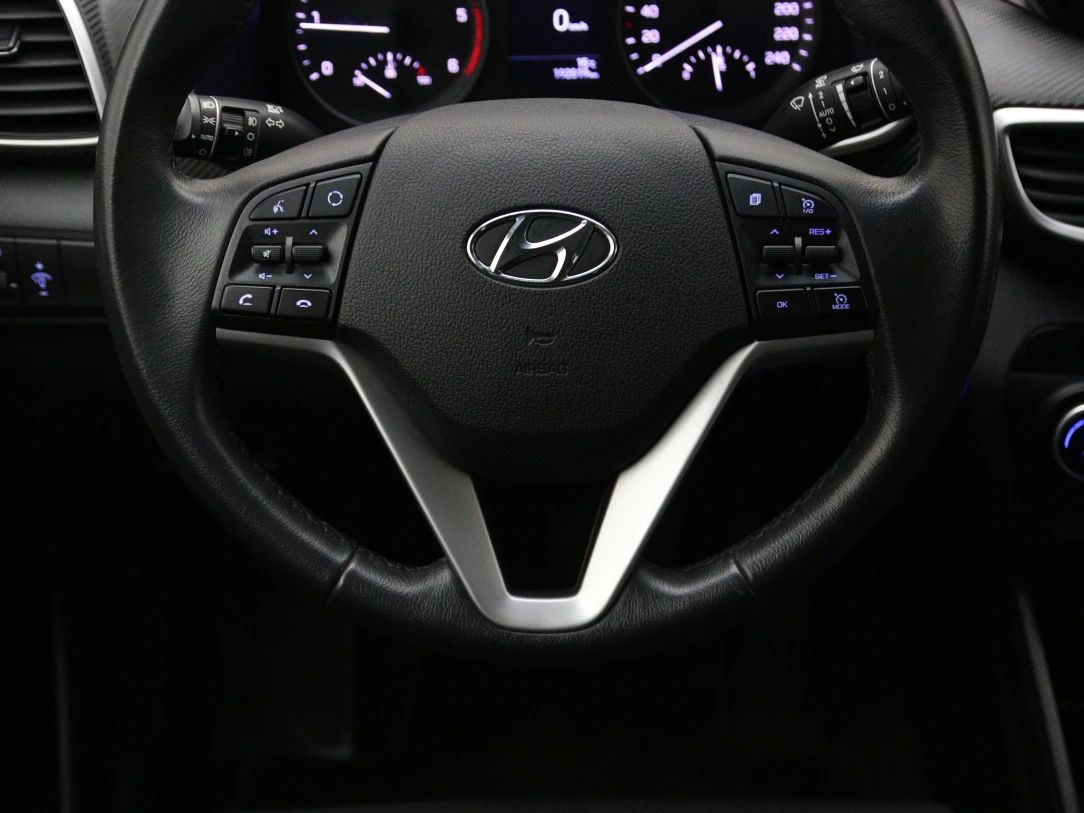 Hyundai Tucson | 17