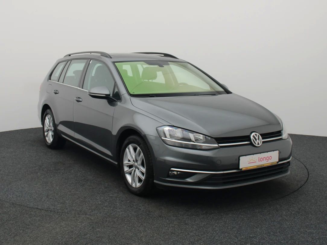 Volkswagen Golf | 9