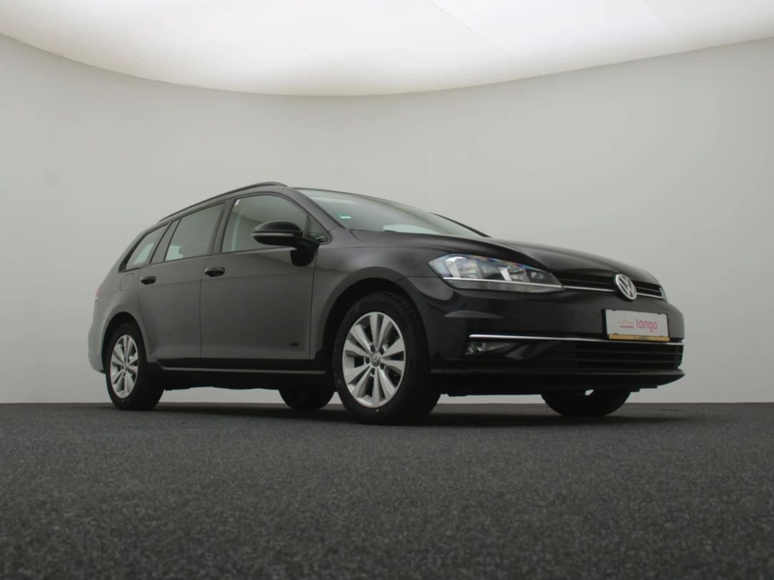 Volkswagen Golf | 10