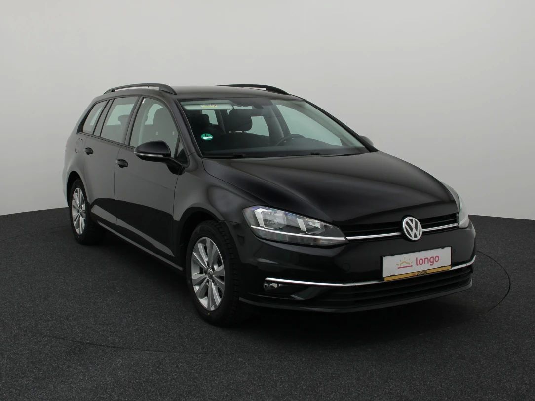 Volkswagen Golf | 9