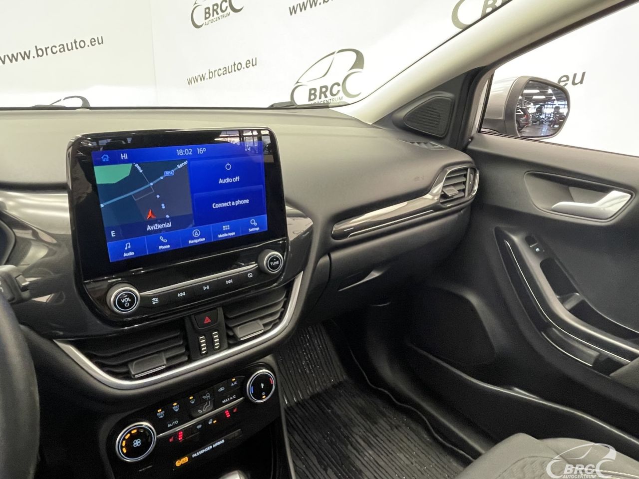 Ford Puma | 24