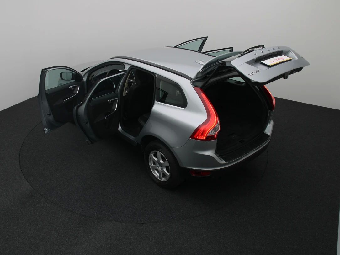 Volvo XC60 | 12