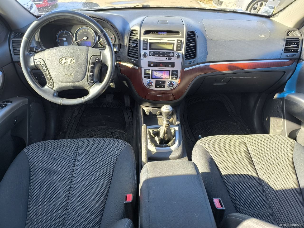 Hyundai Santa Fe | 10