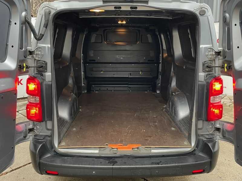 Toyota Proace | 14