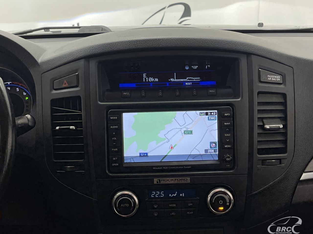 Mitsubishi Pajero | 11