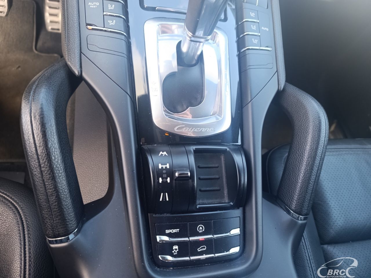 Porsche Cayenne | 11