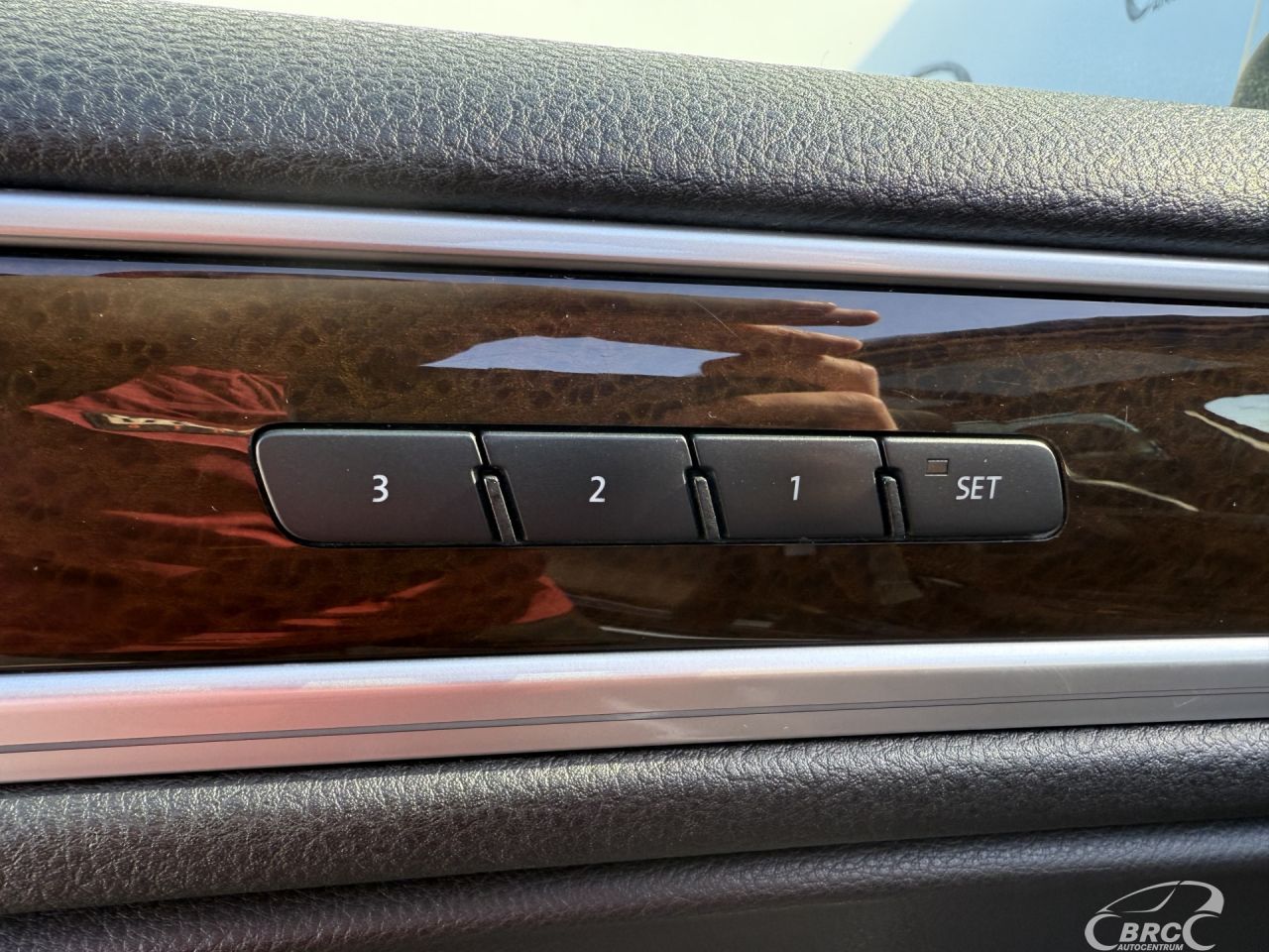 Volkswagen Touareg | 23