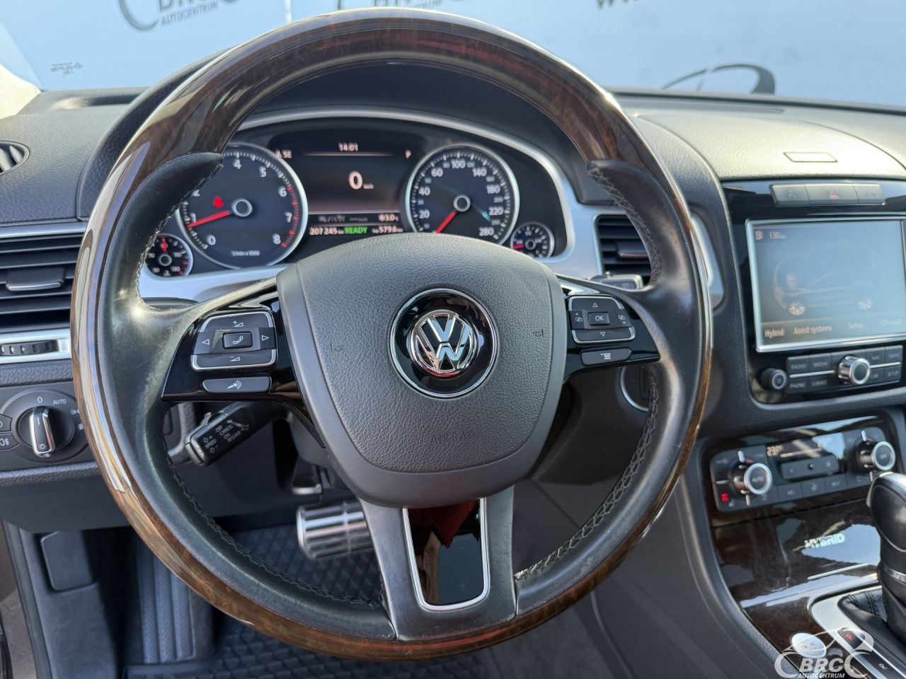 Volkswagen Touareg | 26