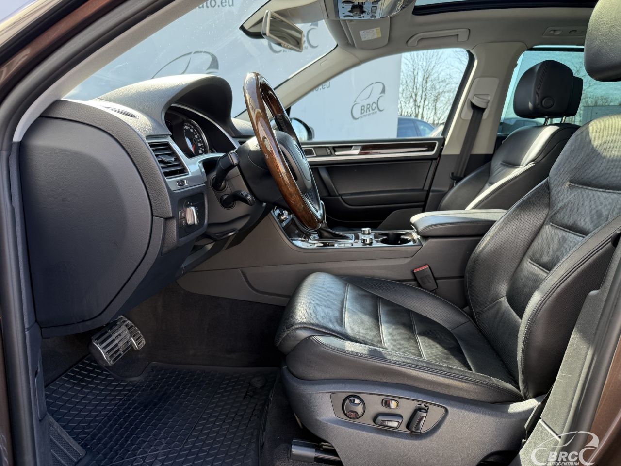 Volkswagen Touareg | 21