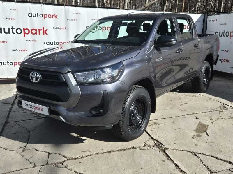 Toyota Hilux, 2.4 l., Пикап