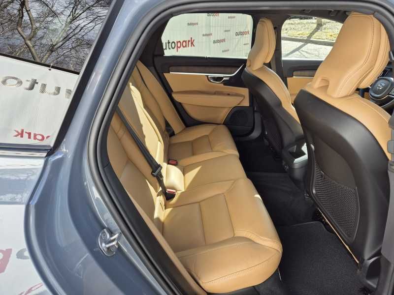 Volvo V90 | 5